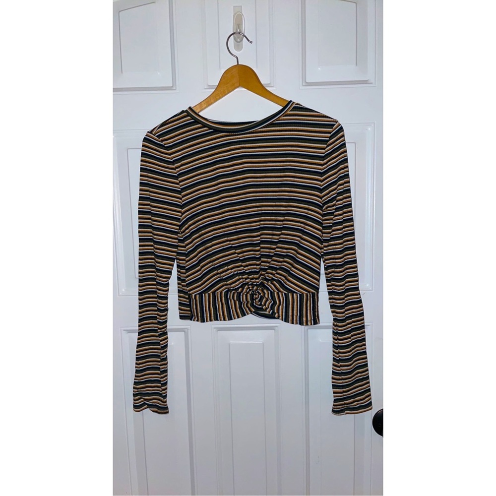 Cropped sweater